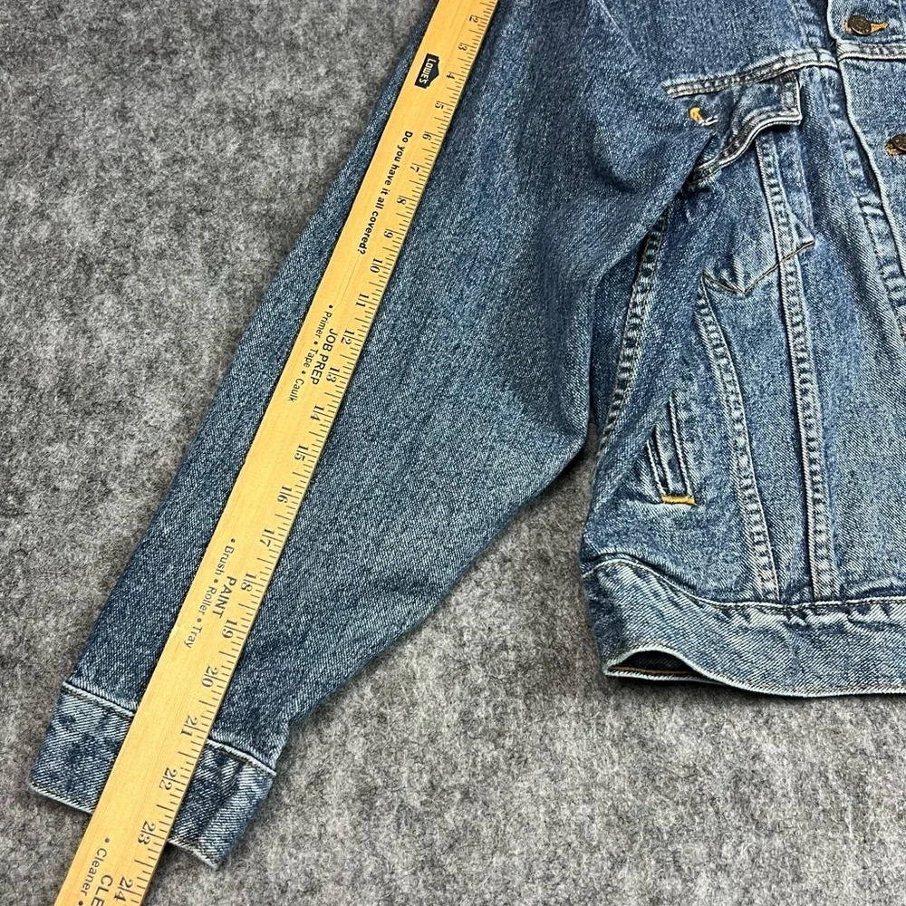 VTG 1995 Levi Blue Jean Jacket 70507 4890 Made USA Light Wash Denim Trucker M